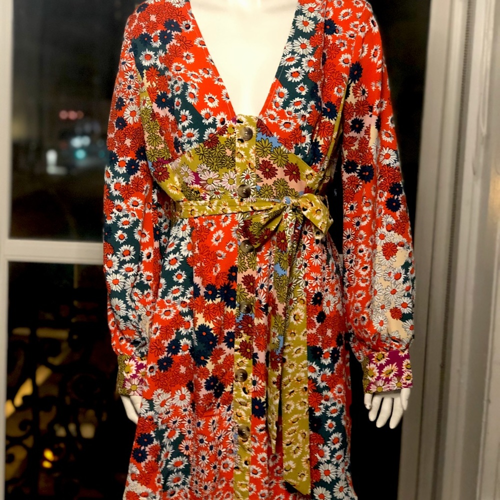 NWOT floral long sleeve boho dress